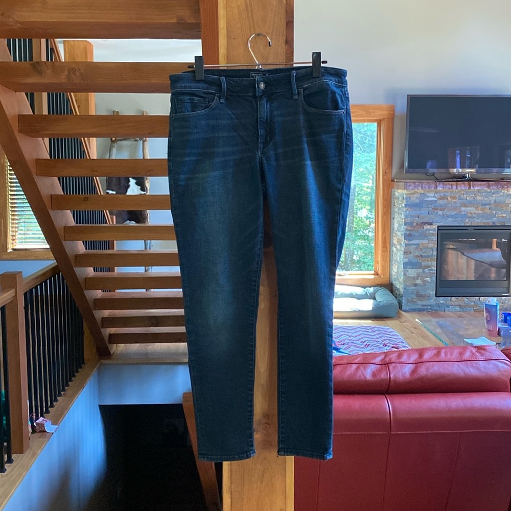 Abercrombie & Fitch Harper Super Skinny Denim Jeans size 10 short